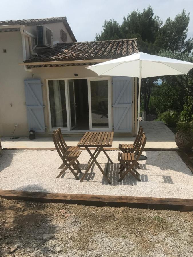 LE NOMADE au Clos en Provence Flayosc Extérieur photo